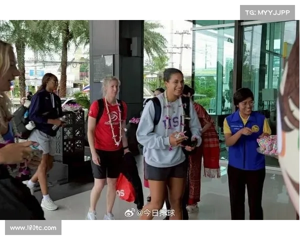 美国女排抵达呵叻正式启动世锦赛小组赛备战 力争新突破 美国女排抵达呵叻正式启动世锦赛小组赛备战 力争新突破
